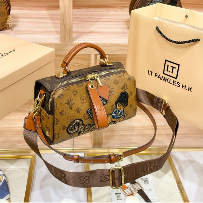 Light luxury brand women's han - đánh giá và giá Interior Design High End